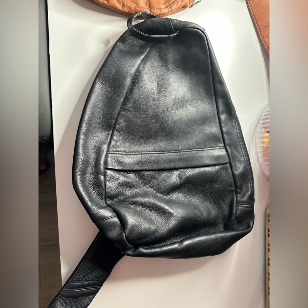 Sleek Black Leather Men's Bag FINAL PRICE